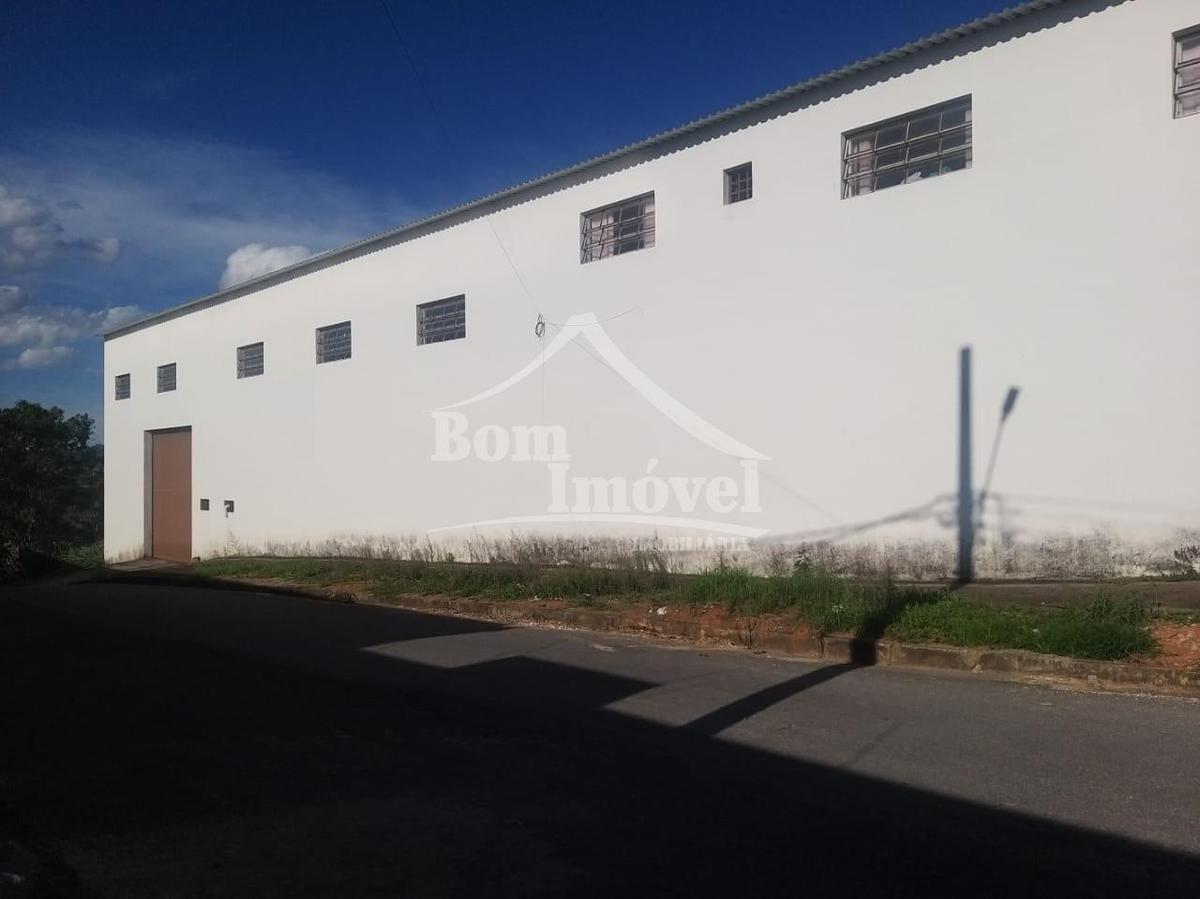 Galpão, Centro, 0 Quarto, 0 Vaga