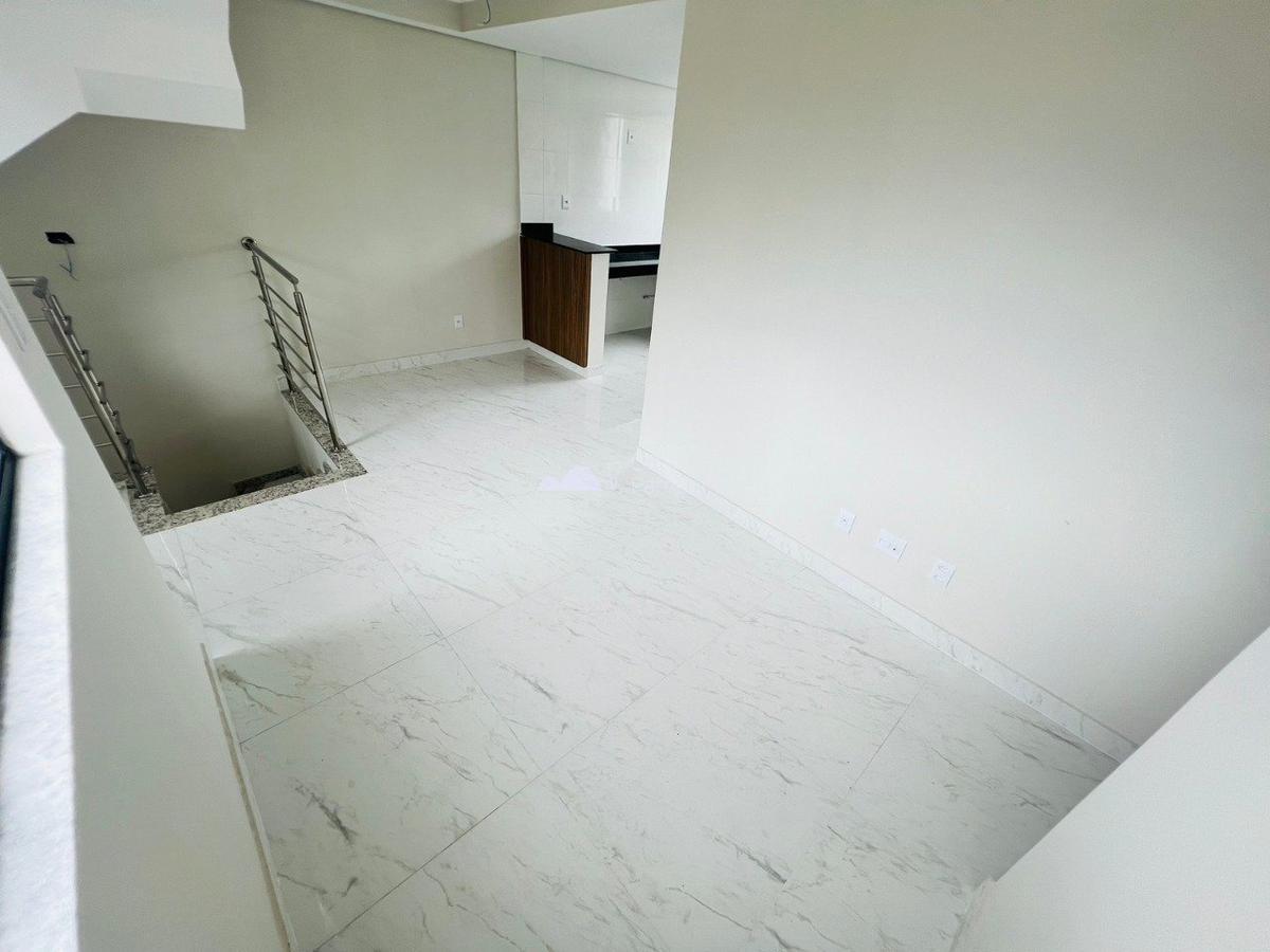 Apartamento, Santa Branca, 3 Quartos, 2 Vagas, 1 Suíte