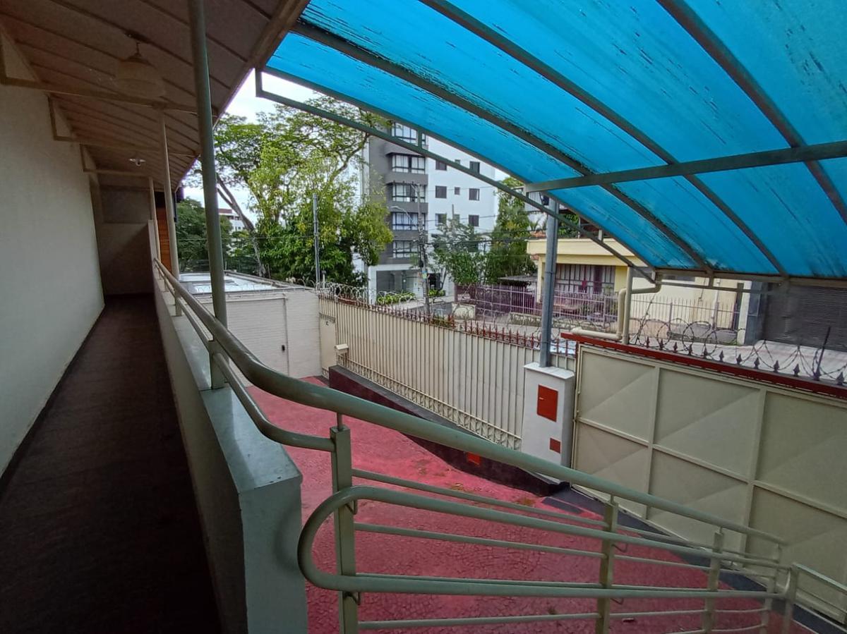 Casa Comercial, Liberdade, 0 Quarto, 0 Vaga