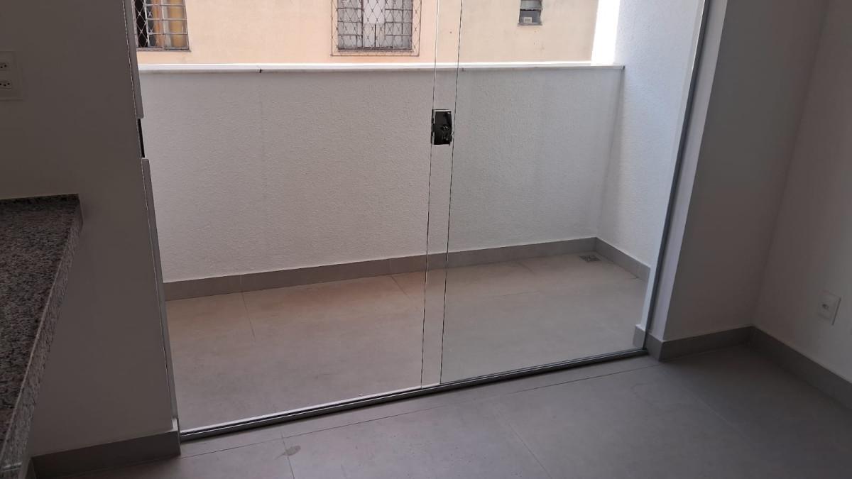 Cobertura, Sagrada Família, 2 Quartos, 3 Vagas, 1 Suíte