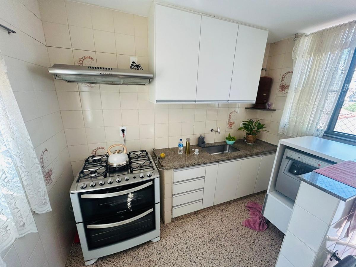 Casa, Caiçaras, 3 Quartos, 0 Vaga, 1 Suíte