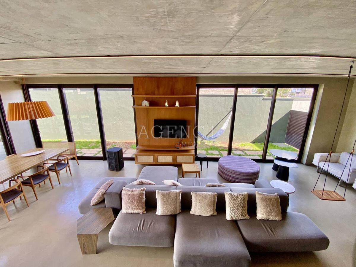 Casa, Alphaville - Lagoa dos Ingleses, 4 Quartos, 0 Vaga, 4 Suítes