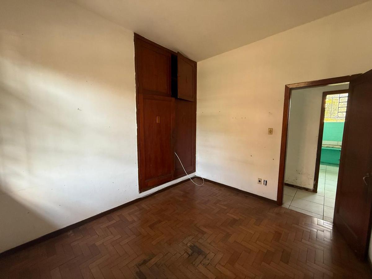 Casa, Cachoeirinha, 3 Quartos, 4 Vagas