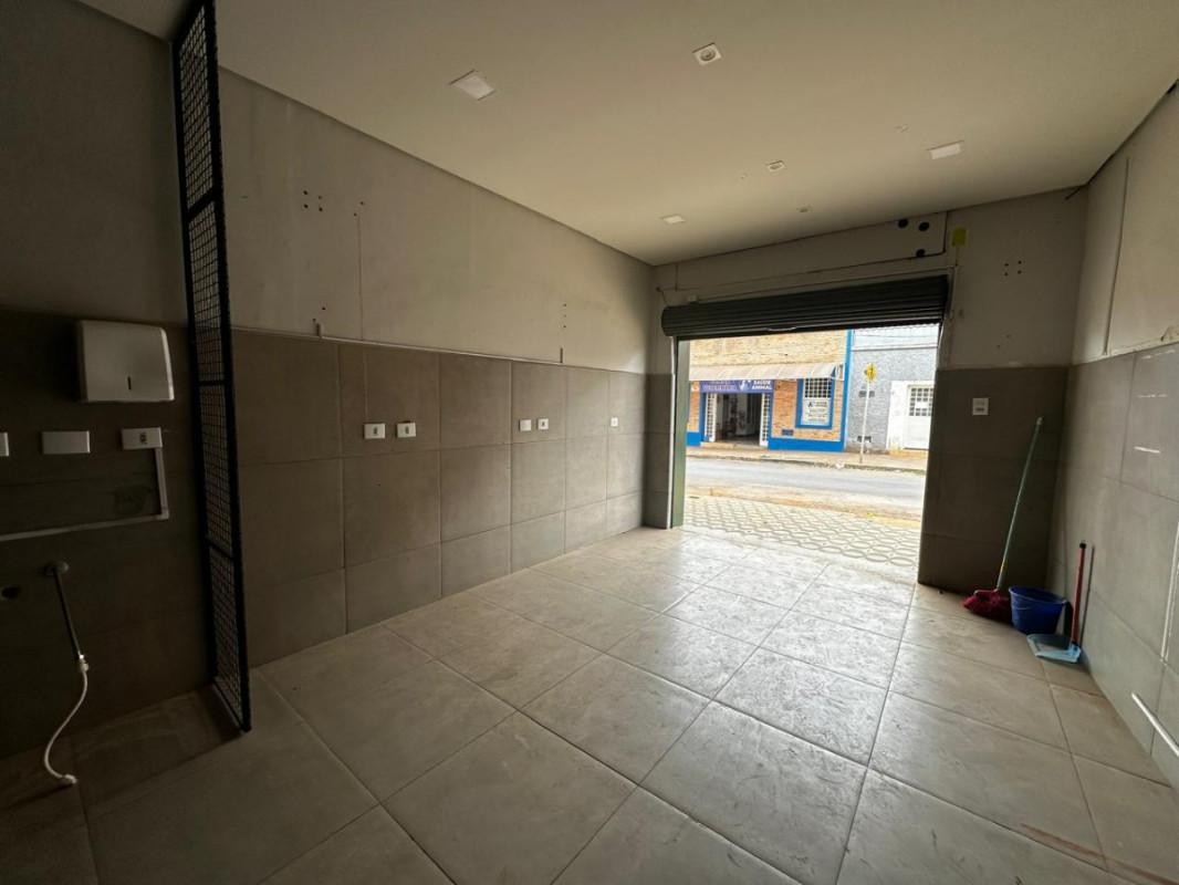 Andar, Centro, 0 Quarto, 0 Vaga