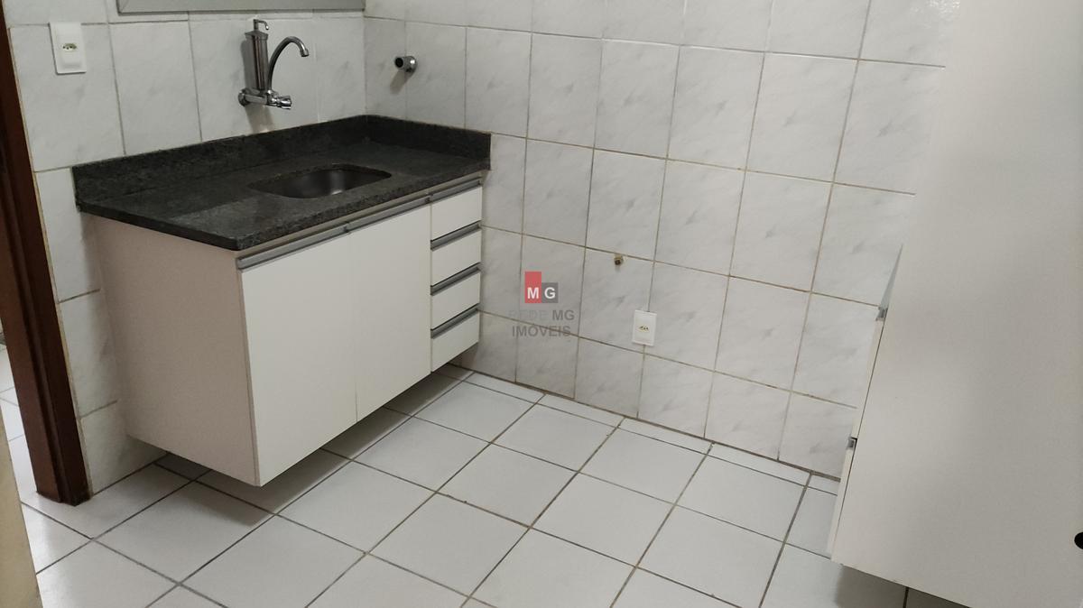 Apartamento, Planalto, 2 Quartos, 1 Vaga, 1 Suíte