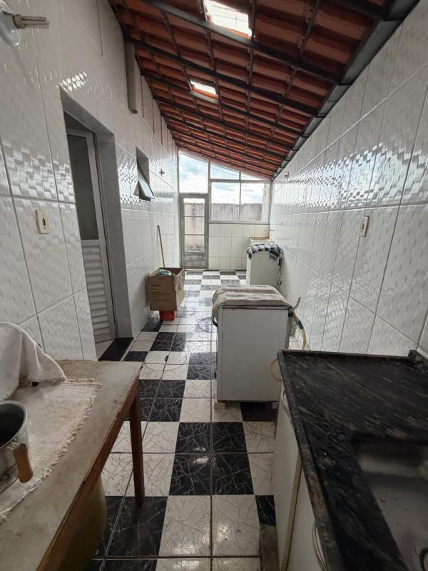 Casa, Solar do Barreiro, 2 Quartos, 1 Vaga
