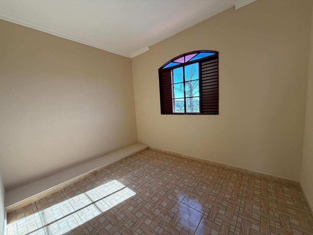 Casa, Alvorada, 4 Quartos, 2 Vagas, 1 Suíte