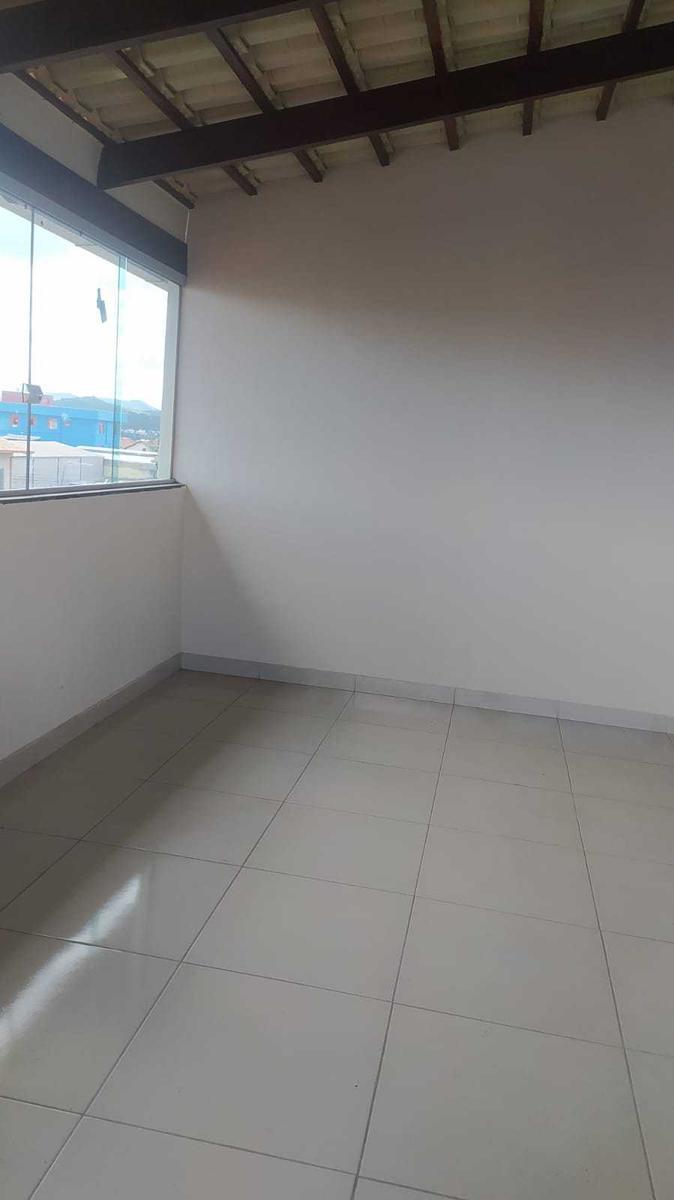 Casa, Niterói, 5 Quartos, 2 Vagas, 1 Suíte