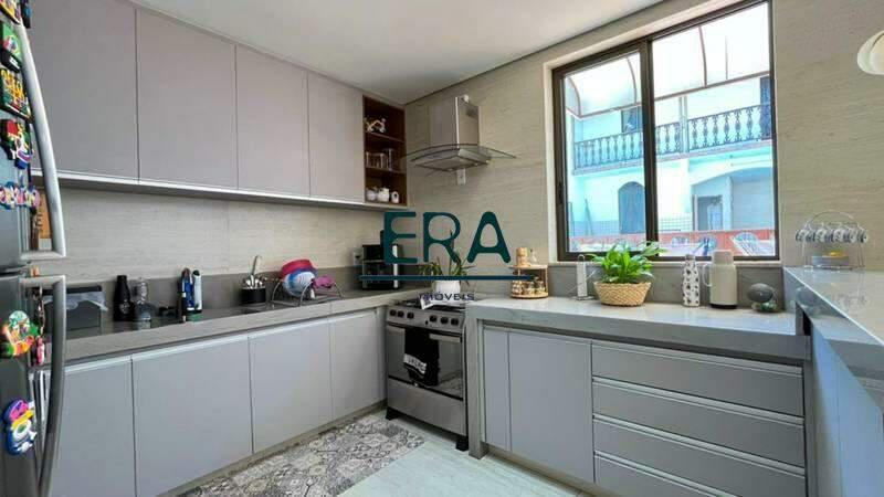 Casa, Alto Barroca, 5 Quartos, 2 Vagas, 2 Suítes