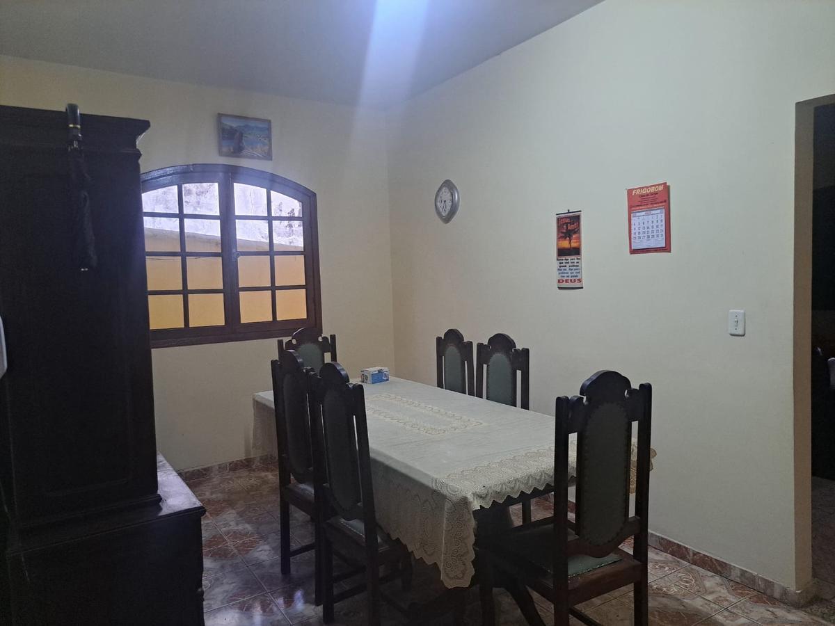 Casa, Santa Mônica, 3 Quartos, 2 Vagas, 2 Suítes