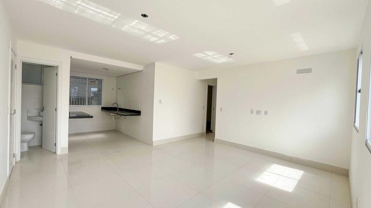 Apartamento, Vila Paris, 2 Quartos, 2 Vagas, 2 Suítes