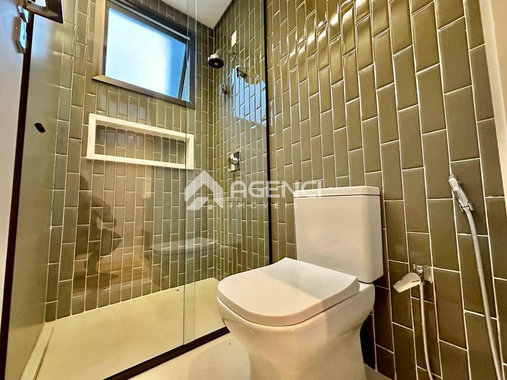 Casa, Alphaville - Lagoa dos Ingleses, 4 Quartos, 0 Vaga, 4 Suítes