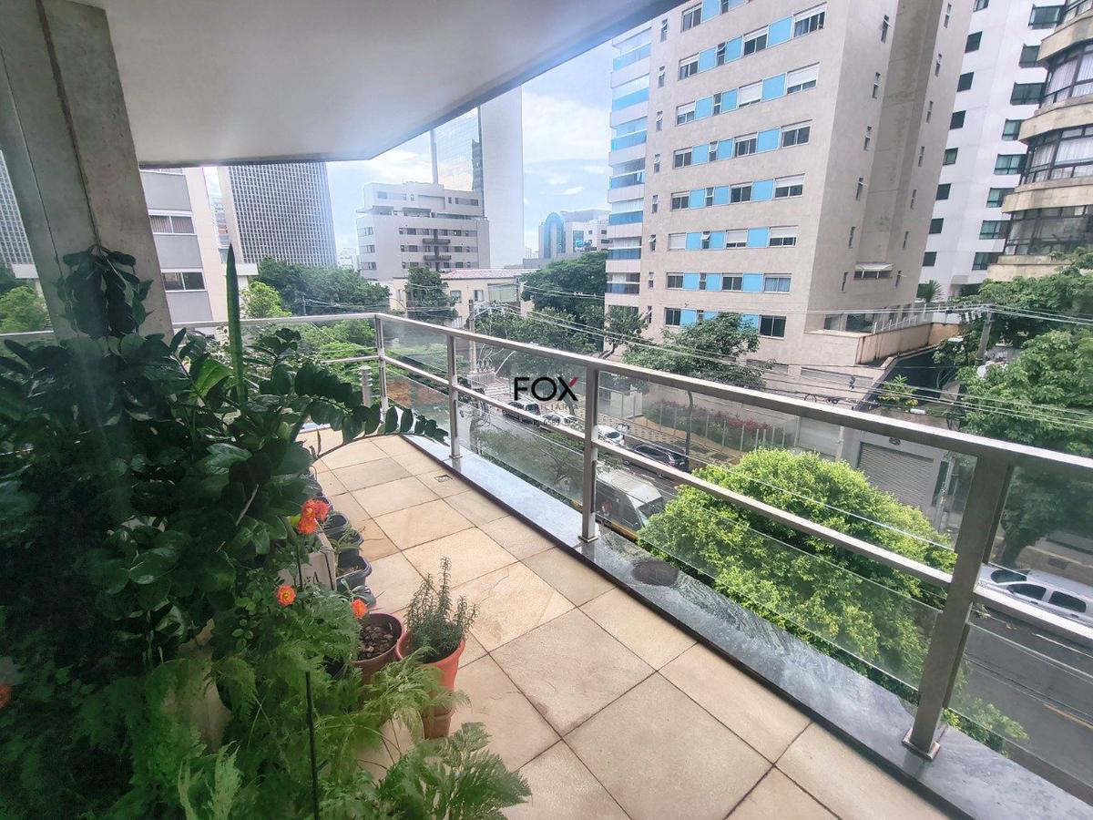 Apartamento, Santo Agostinho, 4 Quartos, 3 Vagas, 4 Suítes