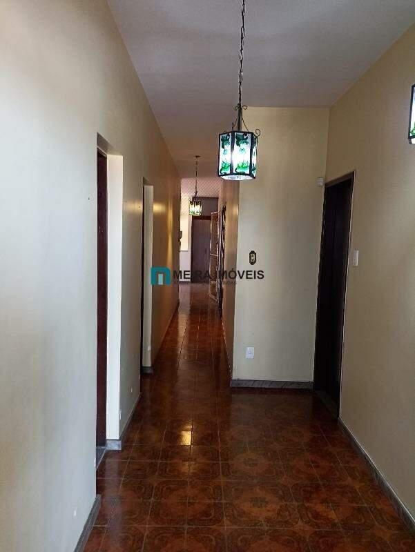 Casa, Nova Suíssa, 8 Quartos, 3 Vagas, 2 Suítes