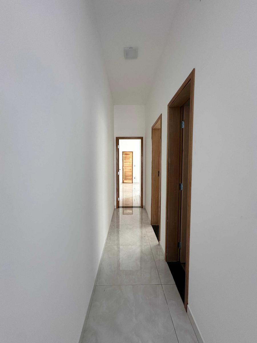 Casa, Parque Xangri-lá, 2 Quartos, 2 Vagas, 1 Suíte