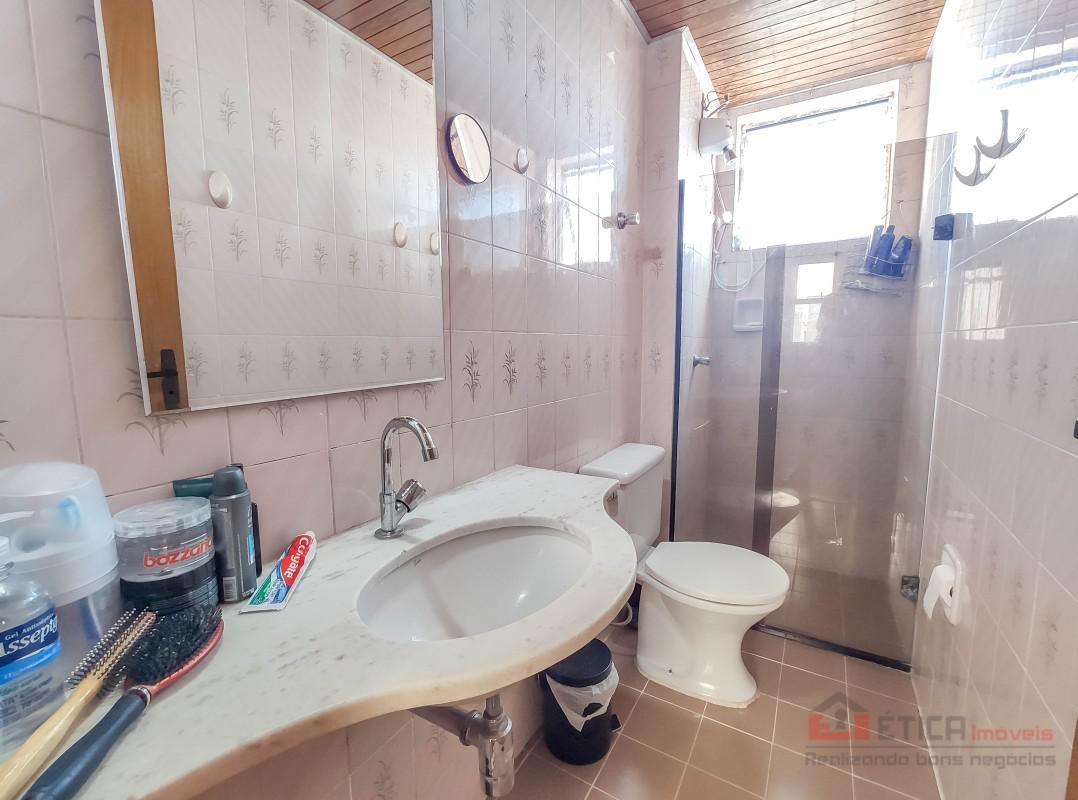 Apartamento, Floresta, 2 Quartos, 1 Vaga