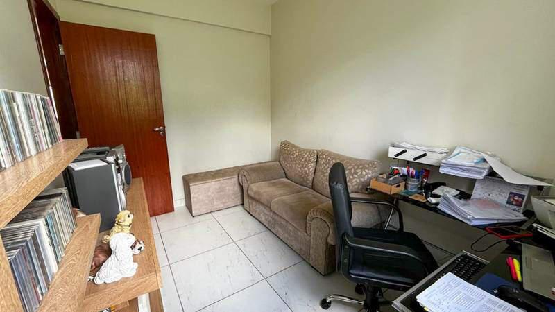 Casa, Santa Efigênia, 3 Quartos, 2 Vagas, 2 Suítes