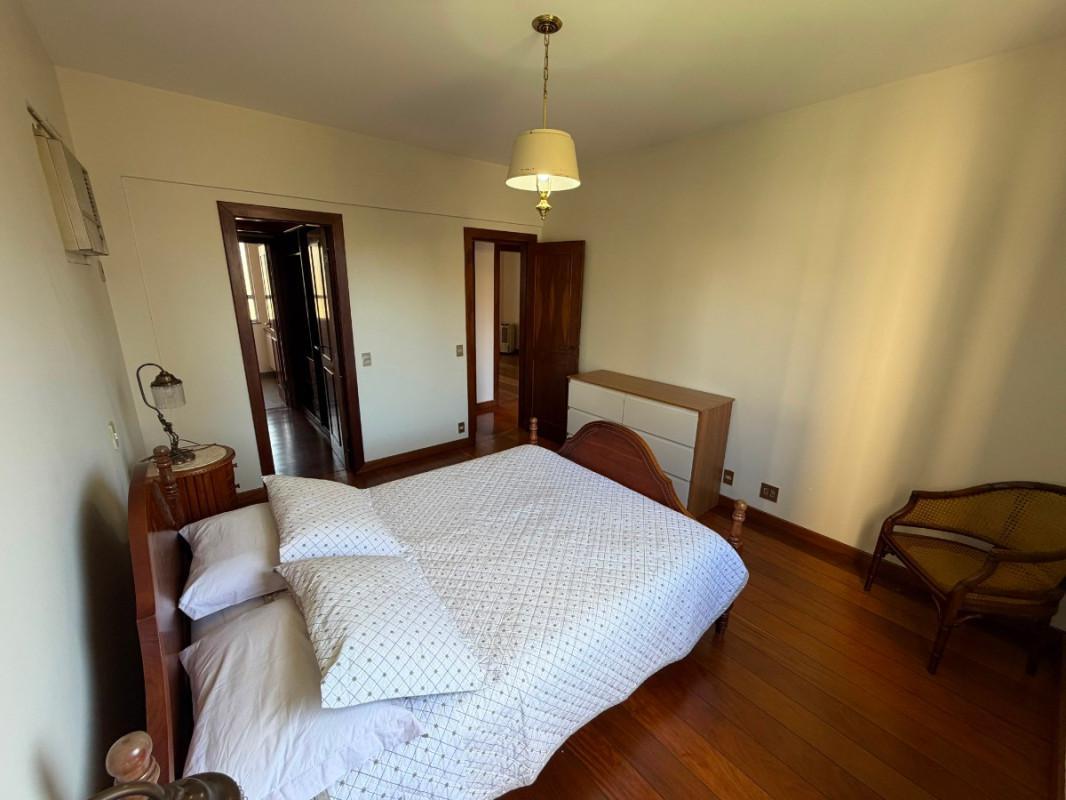 Apartamento, Cruzeiro, 4 Quartos, 2 Vagas, 1 Suíte