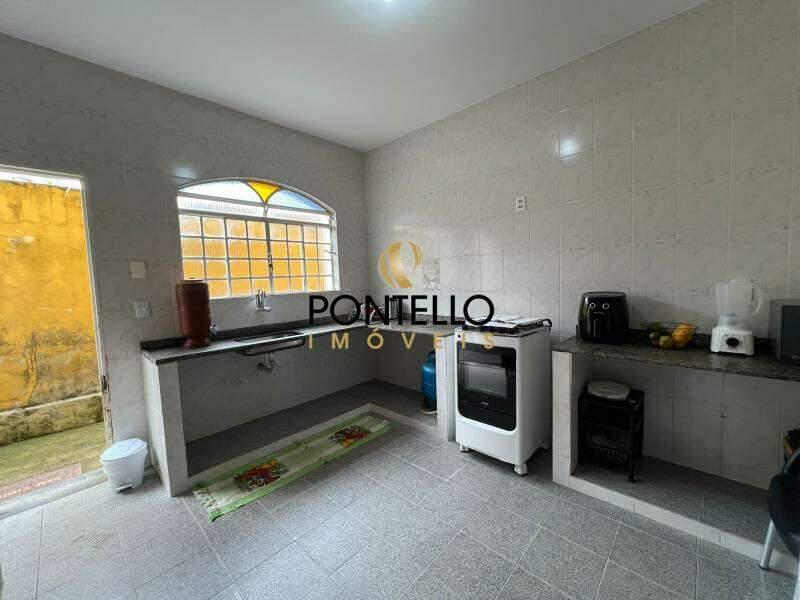 Casa, Planalto, 6 Quartos, 6 Vagas, 2 Suítes