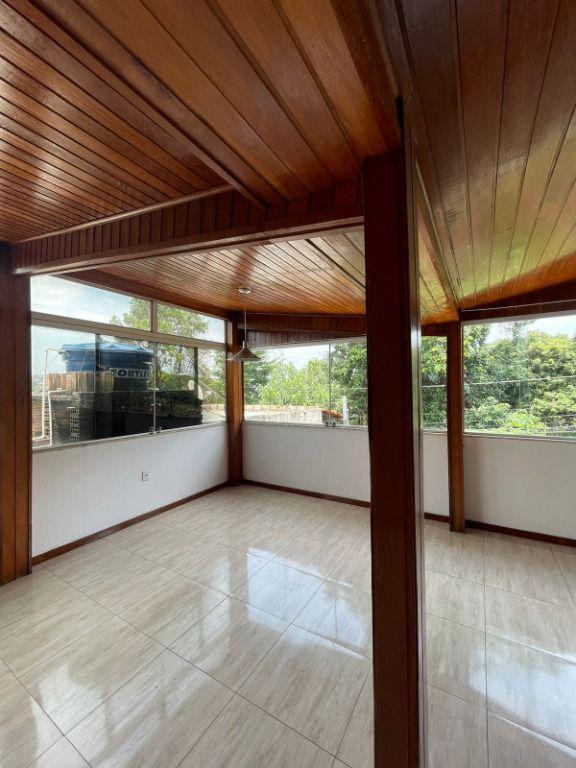 Casa, Terra Santa, 4 Quartos, 2 Vagas, 1 Suíte