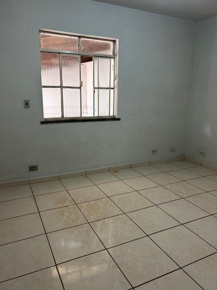 Casa, Centro, 3 Quartos, 0 Vaga, 1 Suíte