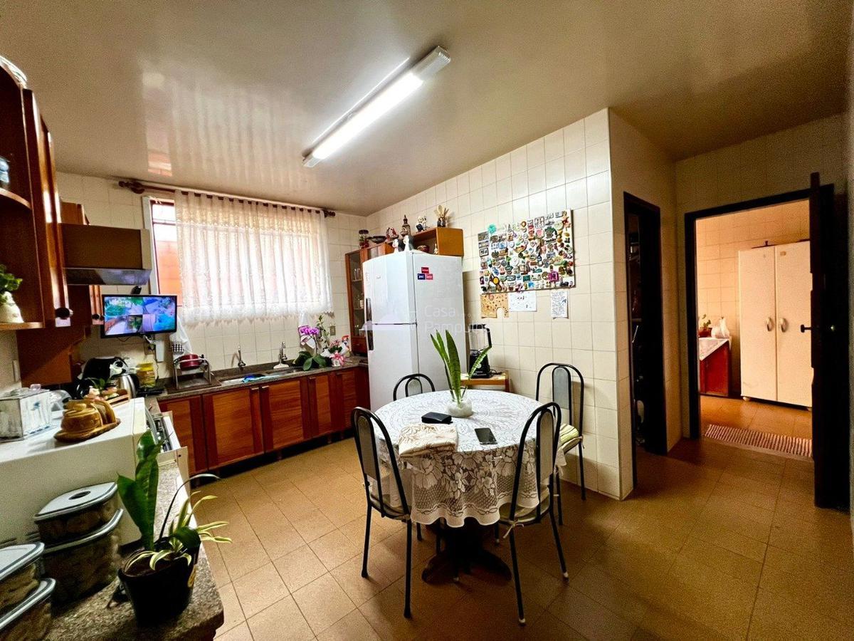Casa, Liberdade, 4 Quartos, 4 Vagas, 1 Suíte