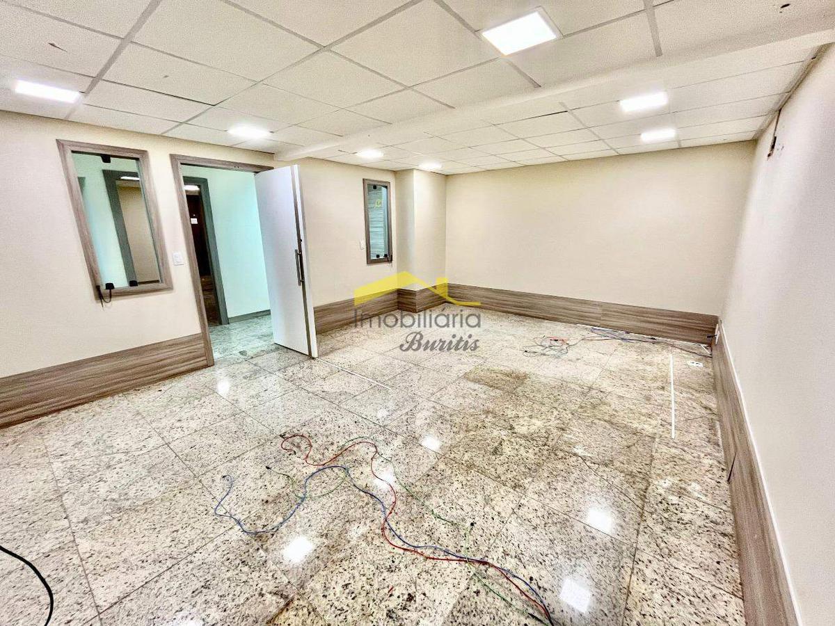Sala, Estoril, 4 Vagas