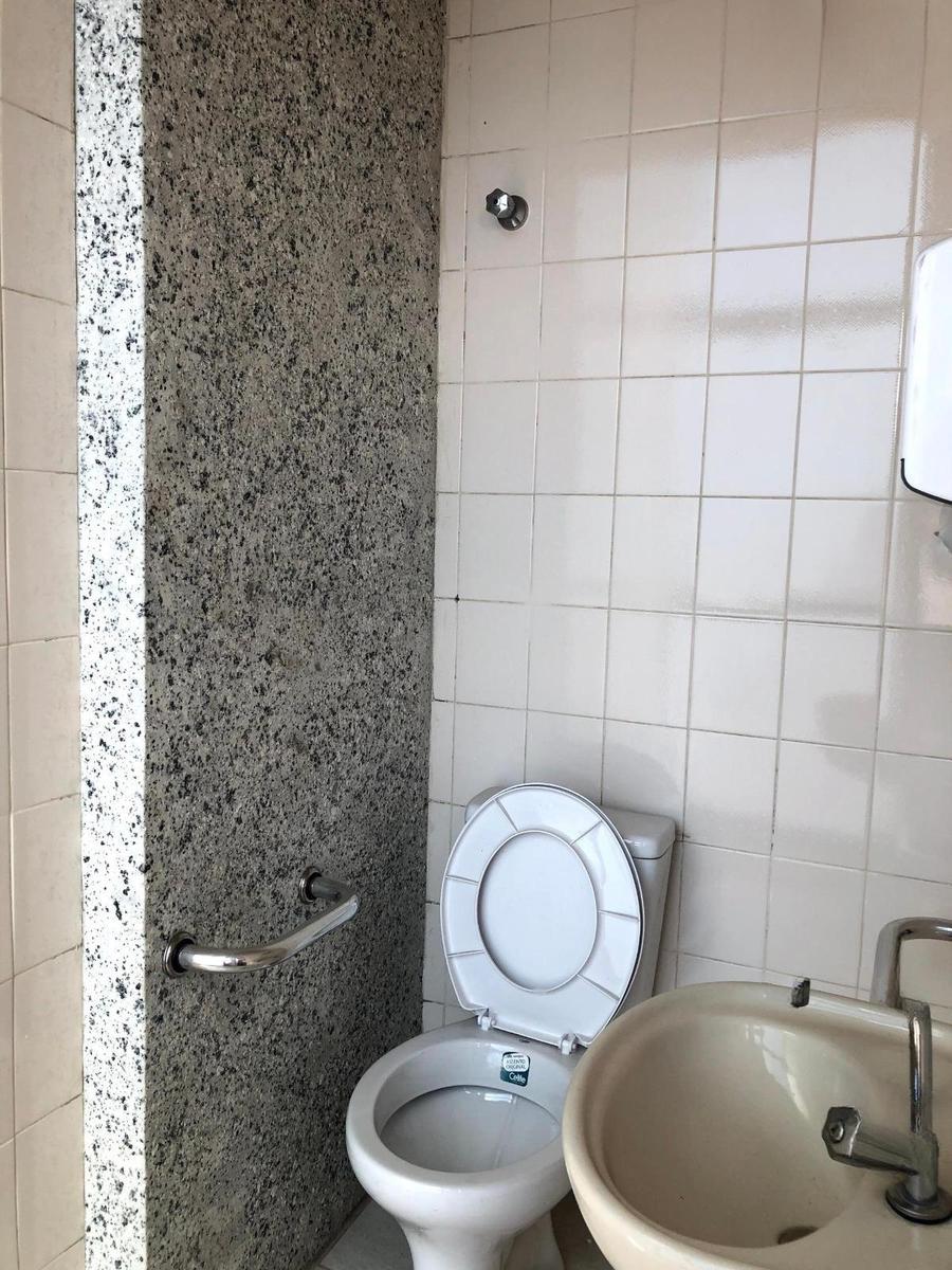 Sala, Luxemburgo, 0 Quarto, 1 Vaga