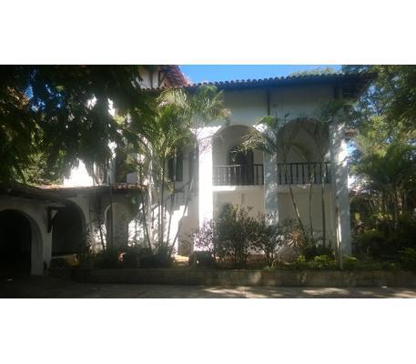 Casa, Santa Amélia, 4 Quartos, 5 Vagas, 1 Suíte