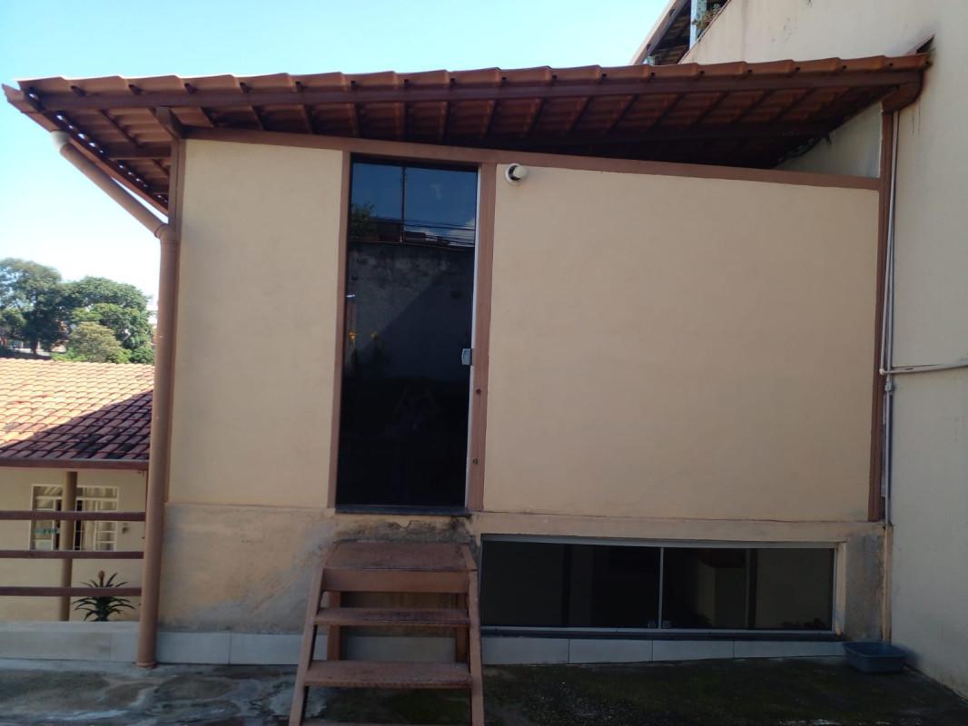 Casa, Fonte Grande, 2 Quartos, 3 Vagas