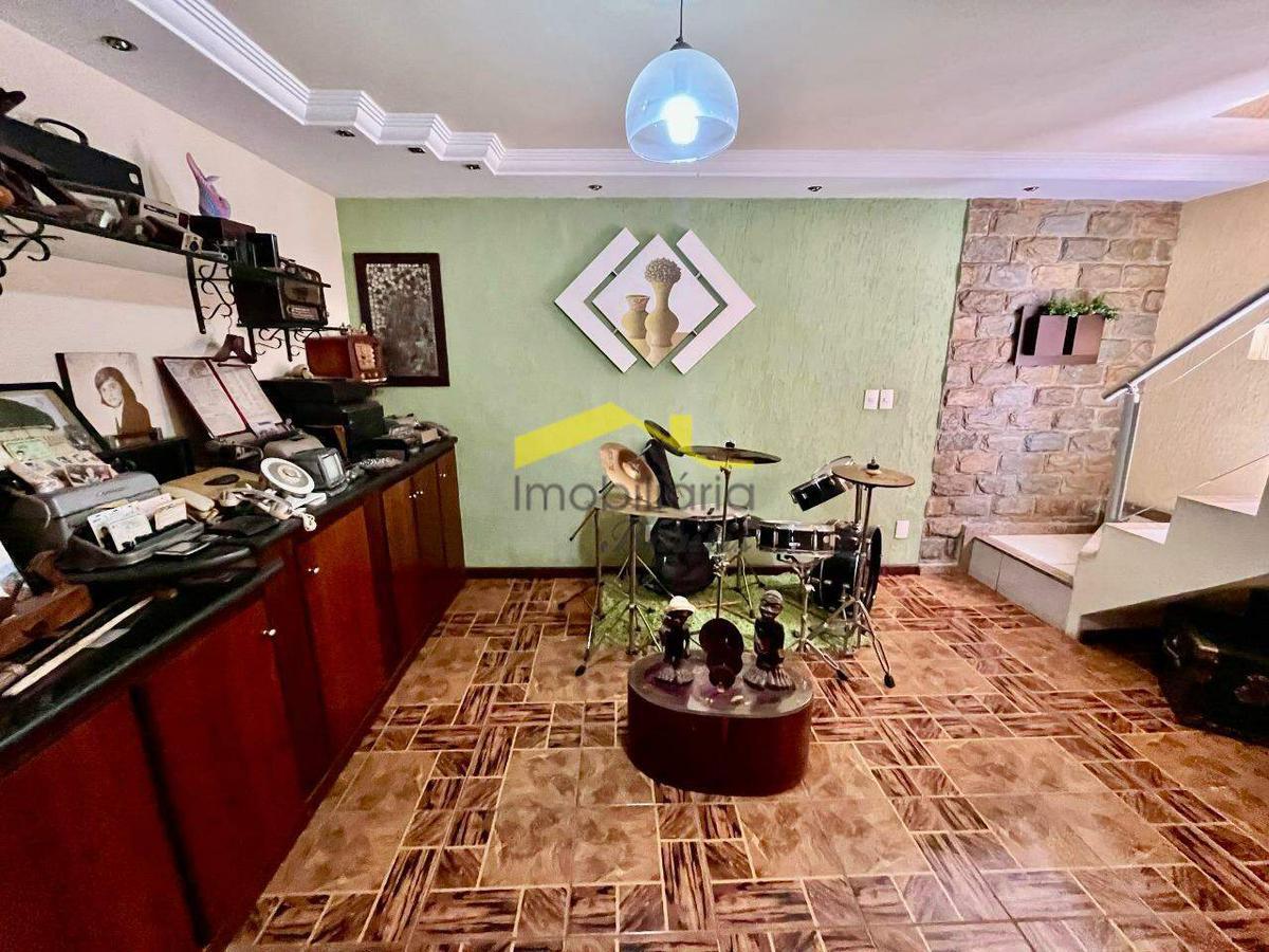 Casa, Marajó, 4 Quartos, 3 Vagas, 1 Suíte