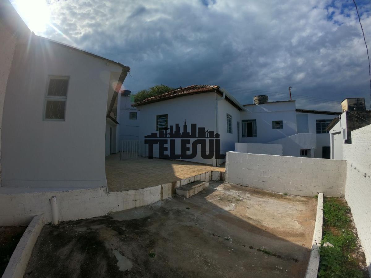 Casa, Centro, 4 Quartos, 2 Vagas