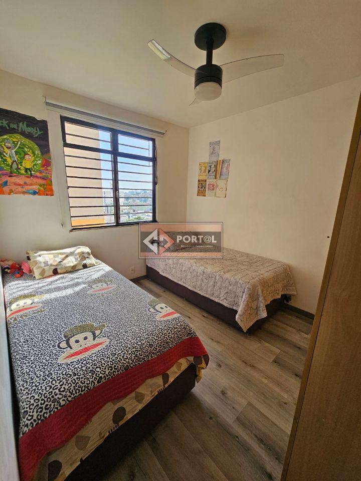 Apartamento, Estoril, 3 Quartos, 1 Vaga, 1 Suíte