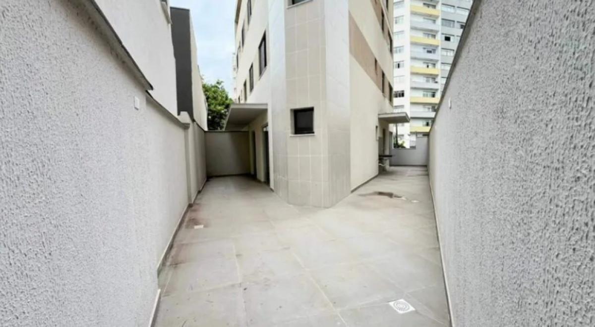Apartamento, Funcionários, 2 Quartos, 1 Vaga, 1 Suíte