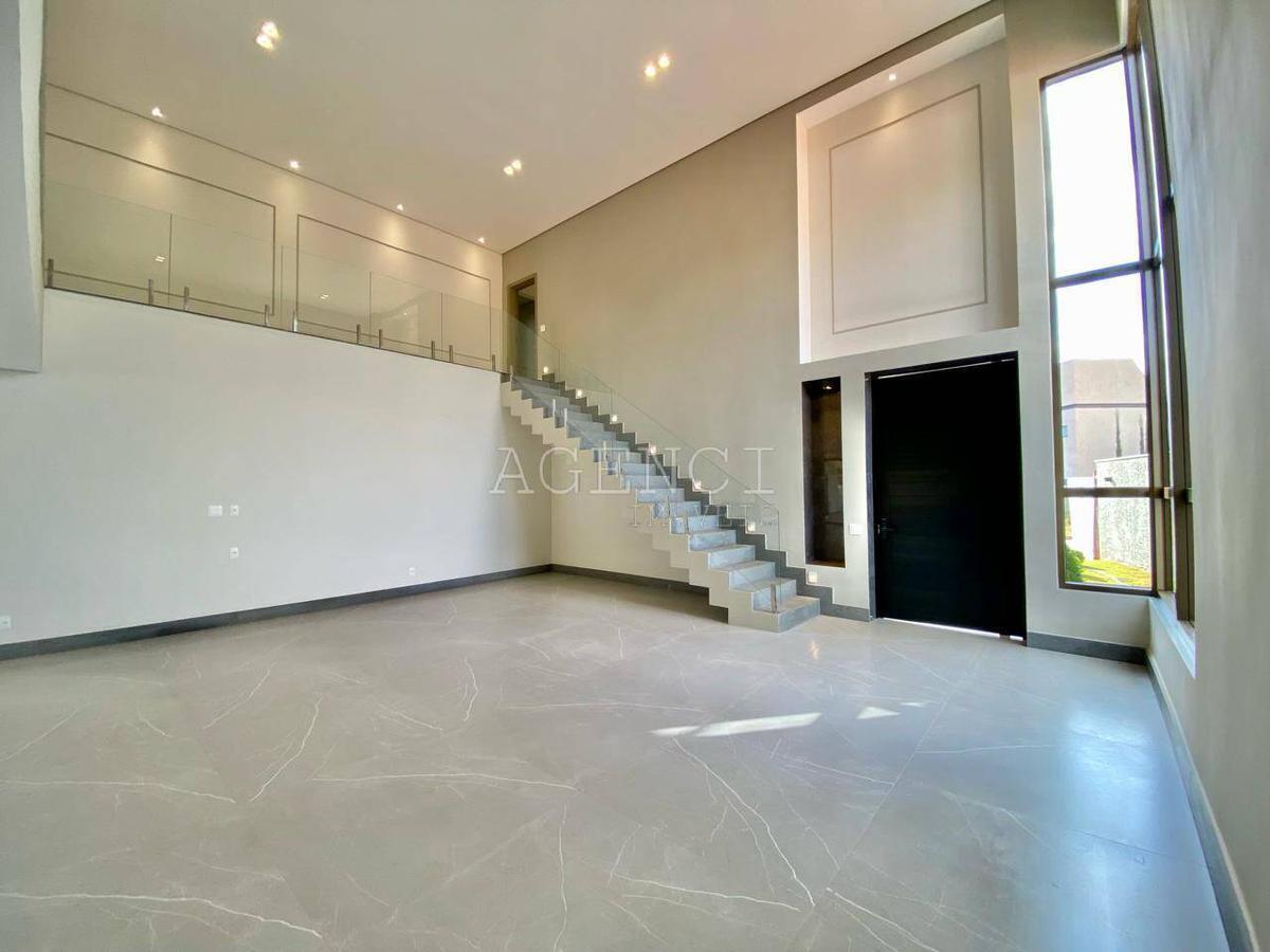 Casa, Alphaville - Lagoa dos Ingleses, 4 Quartos, 0 Vaga, 2 Suítes