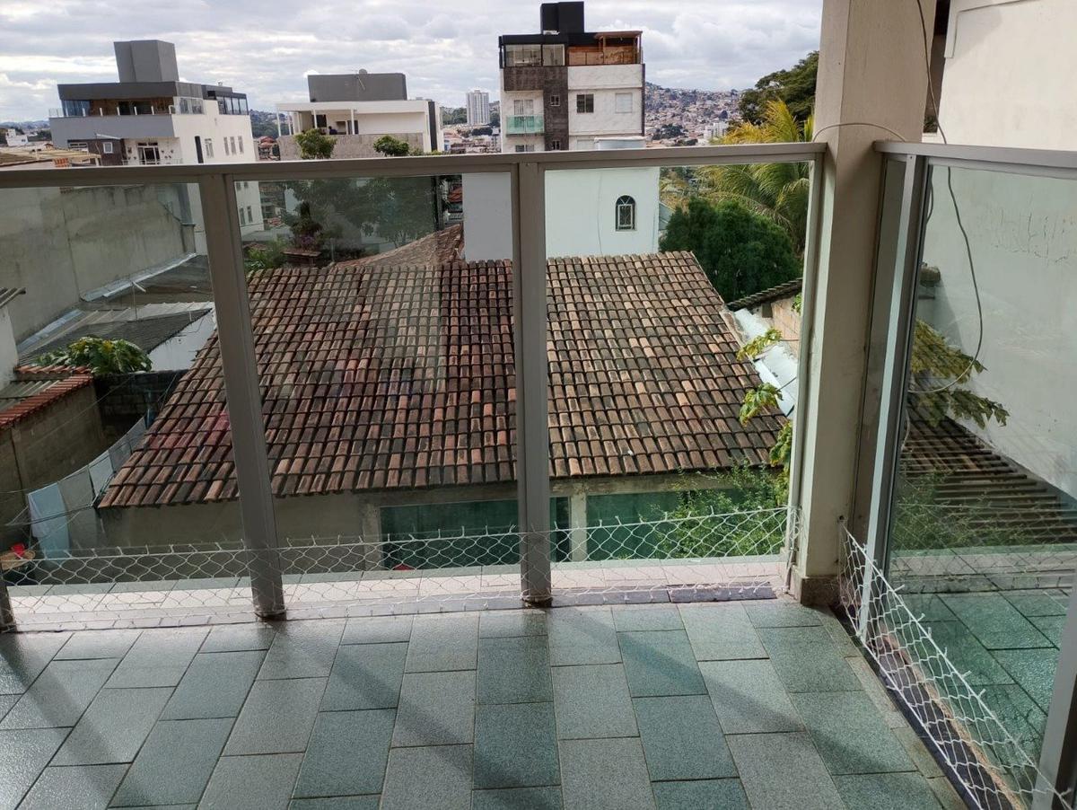 Casa, Candelária, 4 Quartos, 6 Vagas