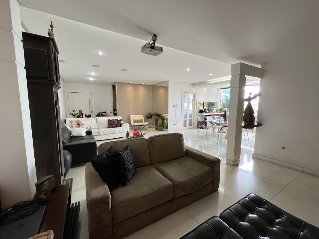 Apartamento, Centro, 4 Quartos, 3 Vagas, 2 Suítes