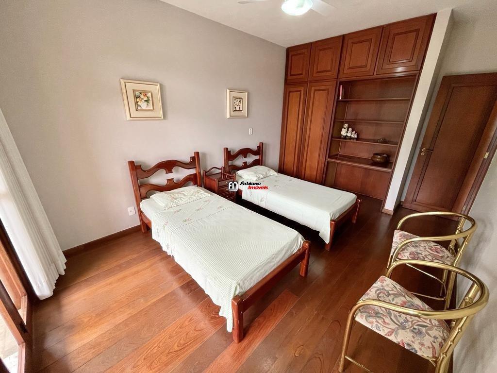 Casa, Bandeirantes (pampulha), 4 Quartos, 8 Vagas, 2 Suítes