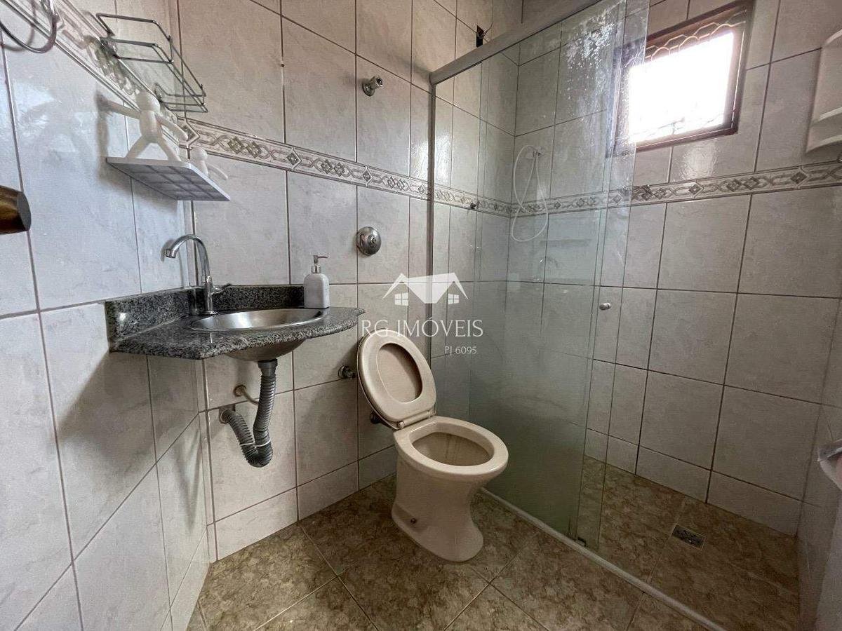 Casa, Milionários, 3 Quartos, 3 Vagas, 1 Suíte