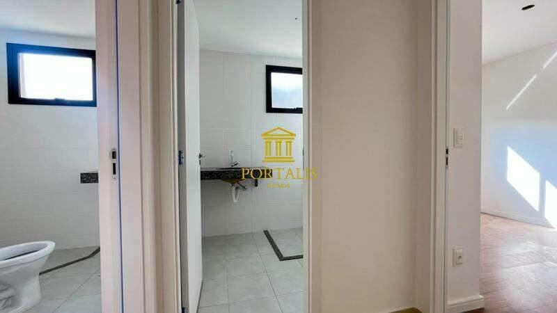 Apartamento, Serra, 2 Quartos, 2 Vagas, 1 Suíte