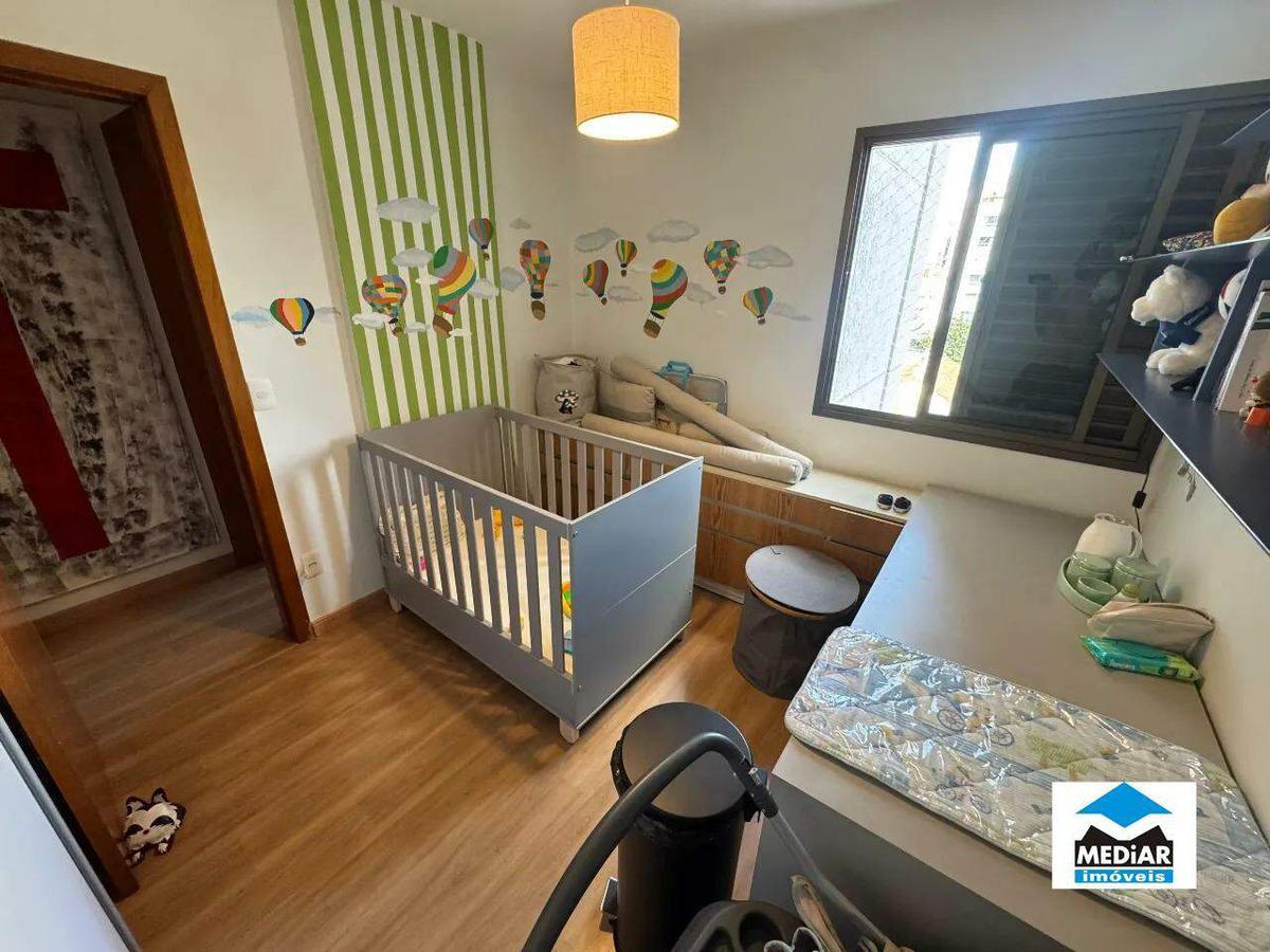 Apartamento, Floresta, 3 Quartos, 2 Vagas, 1 Suíte