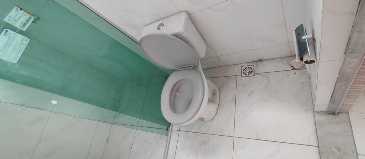 Casa, Palmeiras, 6 Quartos, 5 Vagas, 1 Suíte
