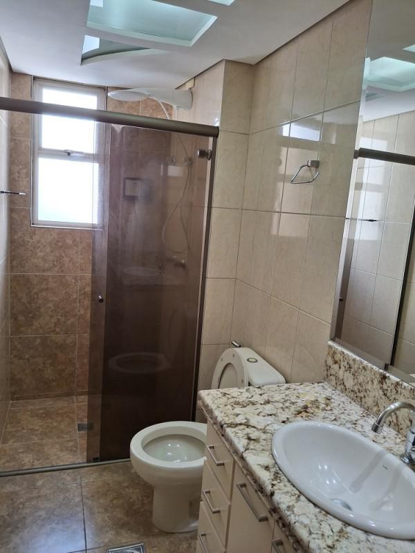 Apartamento, Estoril, 3 Quartos, 2 Vagas, 1 Suíte