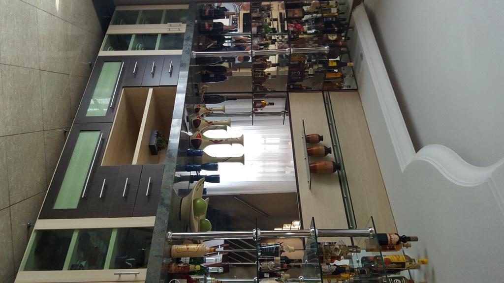 Casa, Goiânia, 6 Quartos, 8 Vagas, 4 Suítes