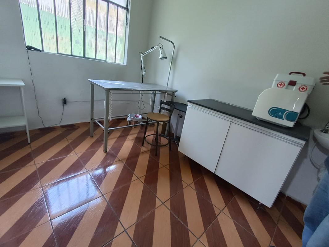 Casa, Cinquentenário, 2 Quartos, 0 Vaga