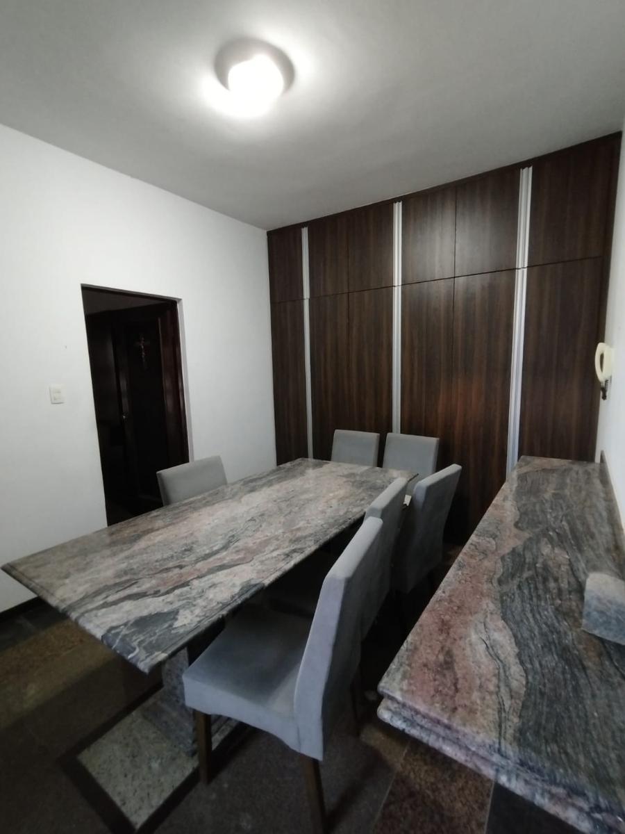 Casa, Cidade Nova, 4 Quartos, 4 Vagas, 1 Suíte