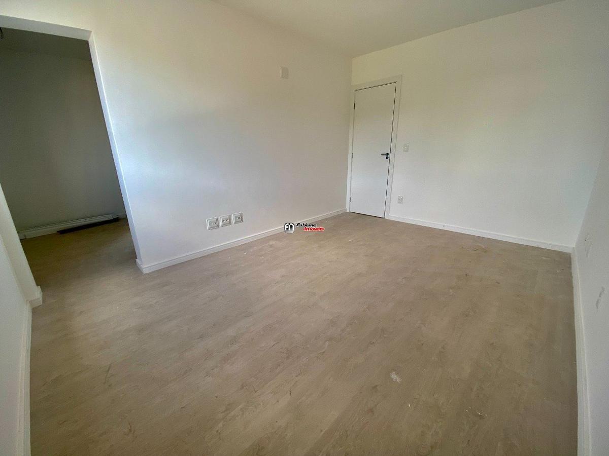 Apartamento, Jaraguá, 4 Quartos, 4 Vagas, 2 Suítes