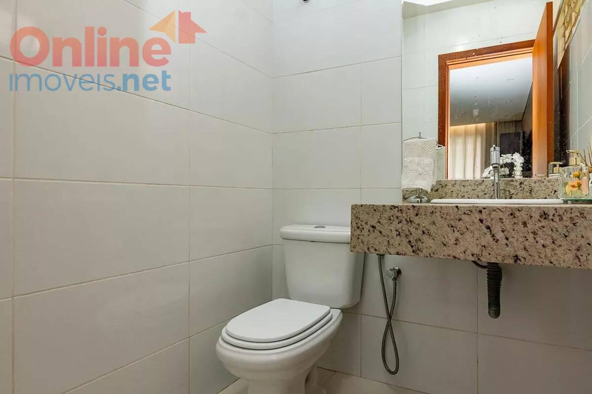 Casa, Gutierrez, 4 Quartos, 0 Vaga, 3 Suítes