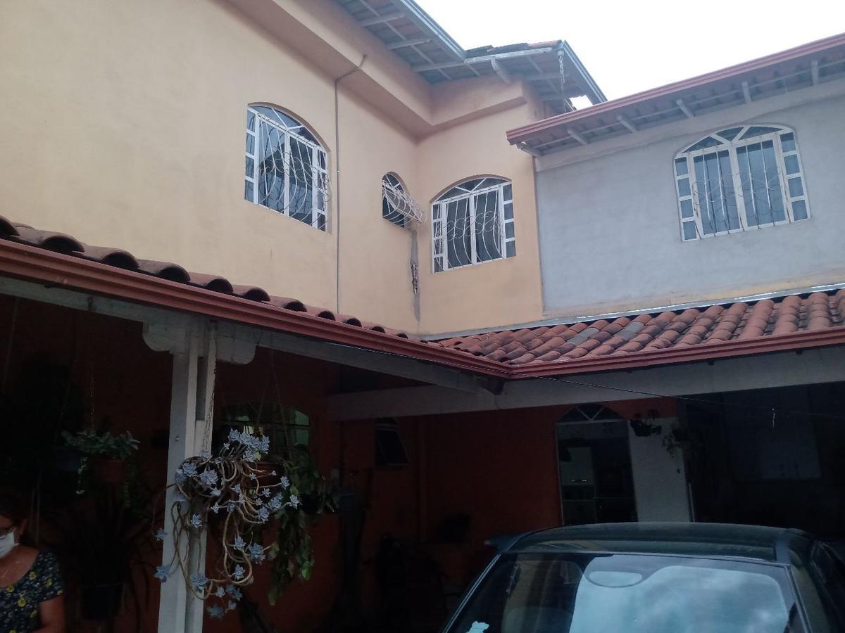 Casa, Parque Maracanã, 4 Quartos, 2 Vagas