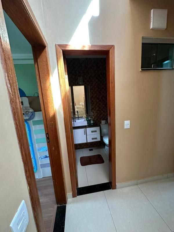 Casa, Monte Verde, 3 Quartos, 2 Vagas, 1 Suíte